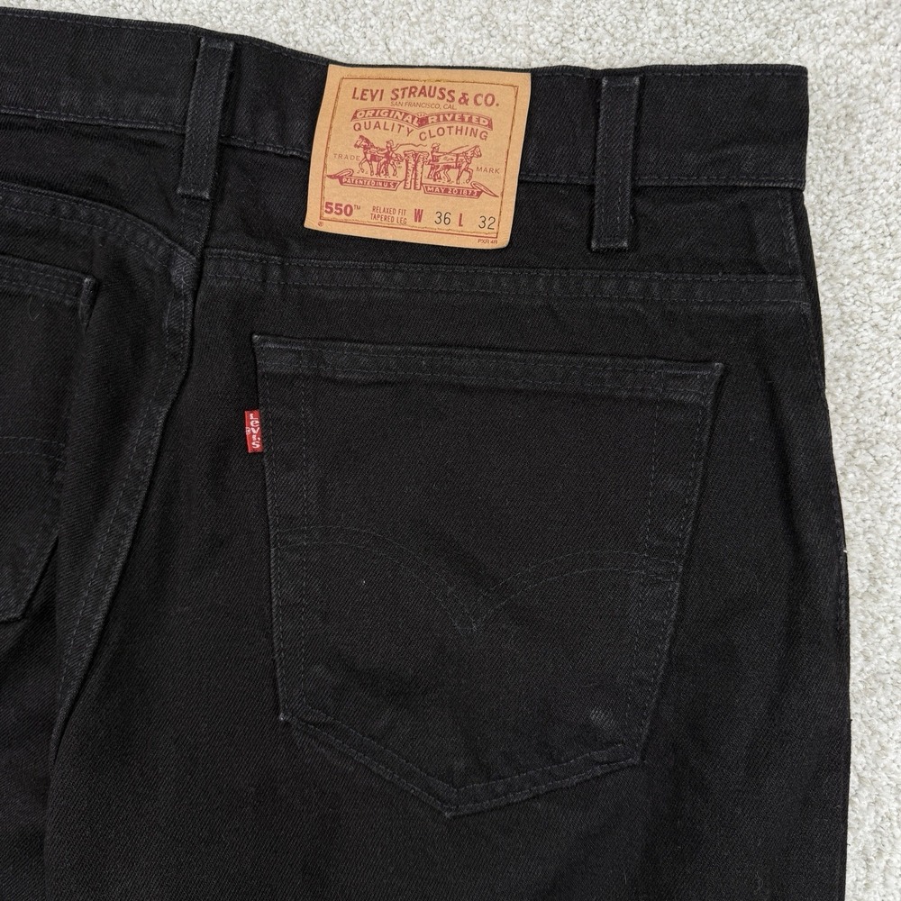 Vintage Levi's 550 Relaxed Tapered Leg Black Denim Jeans Made In USA  90s‎